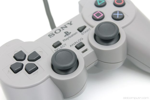 PlayStation controllers | Oldcomputr.com